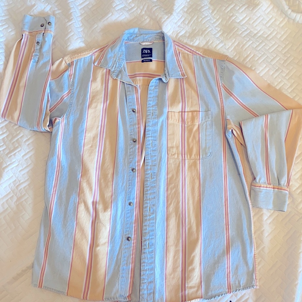 ZARA men’s 90’s long sleeve striped shirt